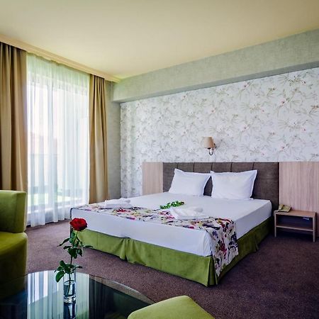 Alliance Hotel Пловдив Экстерьер фото